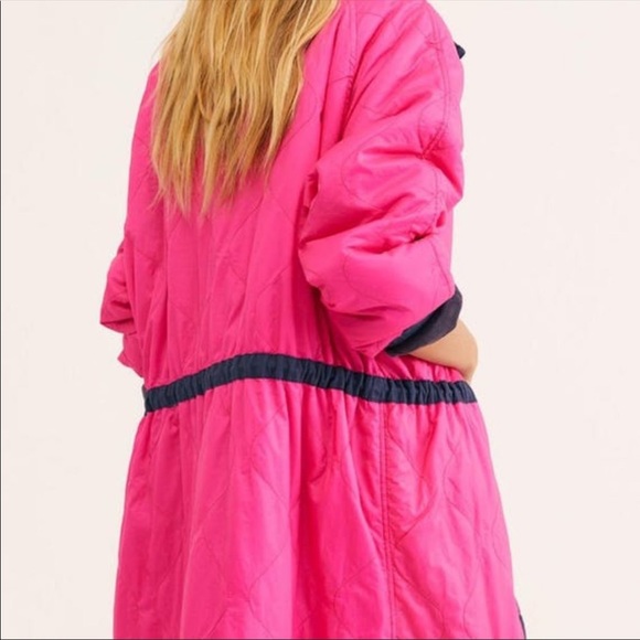 Free People Puffed Out Reversible Dolman Jacket - Picture 2 of 16